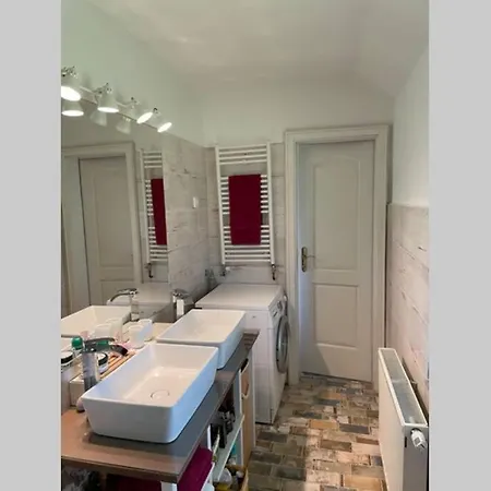 בית נופש Grandma's House *